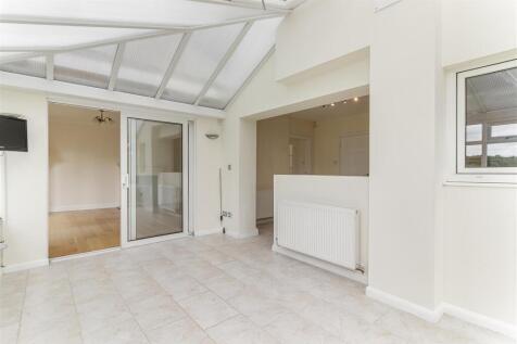 Dining Kitchen - E.jpg