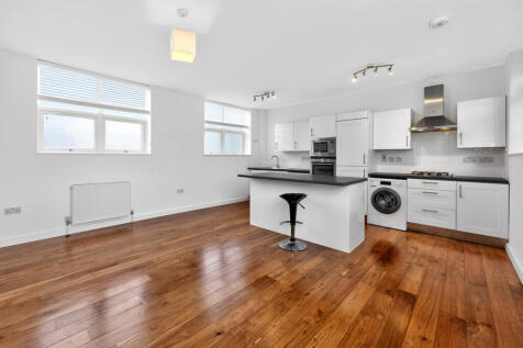 Reception/Kitchen