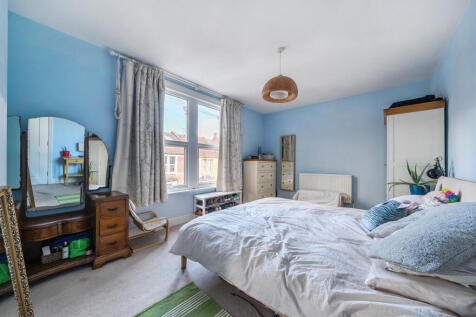 1350044-16-68c2c6...