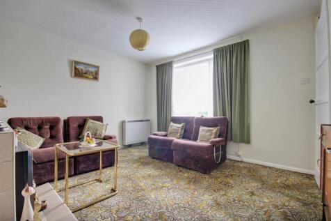 Nunnery Walk (7).jpg