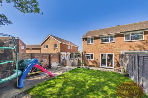 Cowgill Close