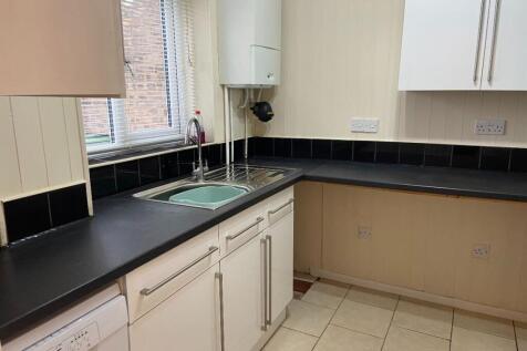Primrose Close photo 3