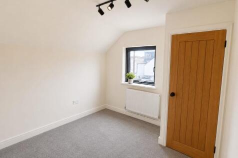 Dogfield Street, Cardiff photo 4