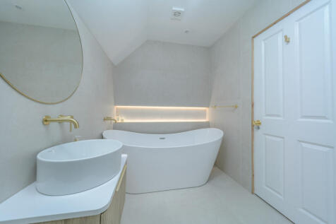 Bathroom New-2