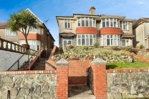 Click to visit Rightmove listing