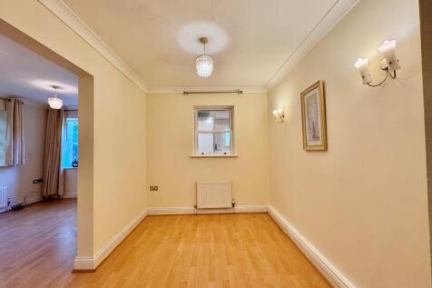 Roysdean Manor, Bournemouth BH1 photo 4