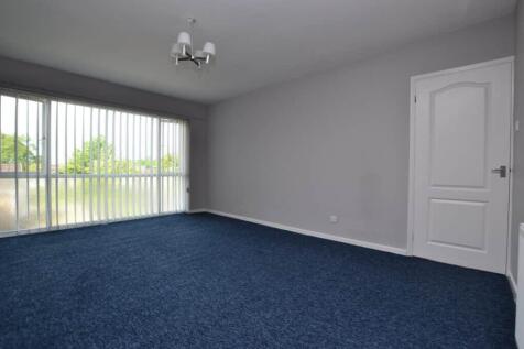 2 Bedroom First Floor Apartment to Let on Willows Close, Newcastle Upon Tyne photo 3
