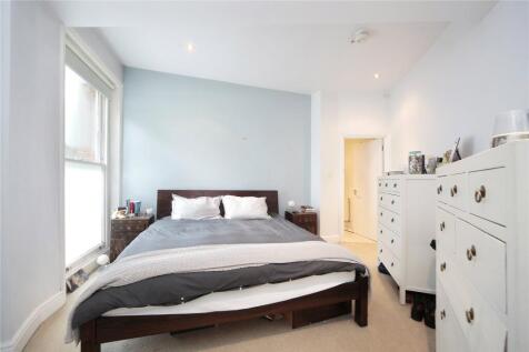 property in Priory Grove, 
Stockwell, SW8