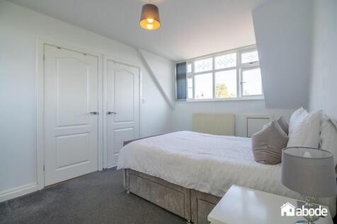 6 Chellow Dene 1.jpg