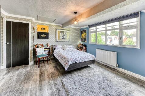 40 Cranmere Avenue-bed1b.jpg