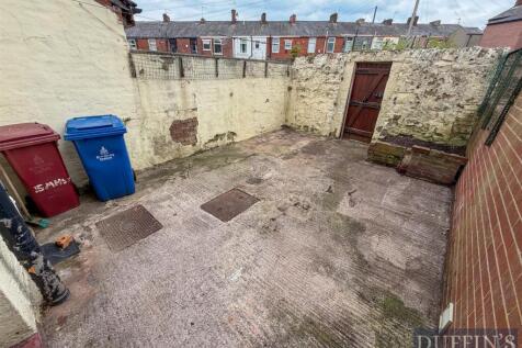Rear Enclosed Garden