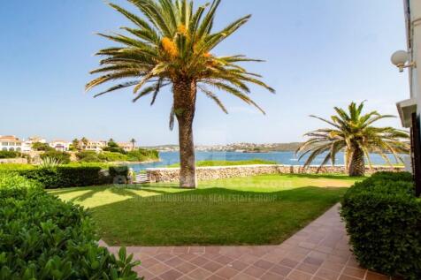 Licensed flat in Sol del Este