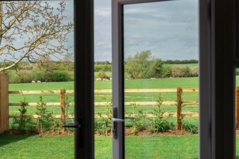 Plot 1 Long Crendon-14.jpg