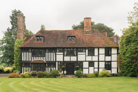 215661 - AlderdenOldManor_HighRes-22.jpg