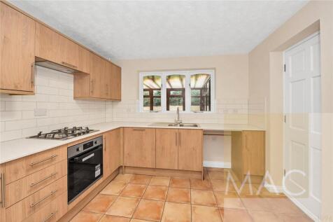 Seymour Avenue, Brandon, Suffolk, IP27 photo 3