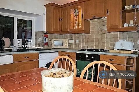 Llanrug, Caernarfon, LL55 photo 3