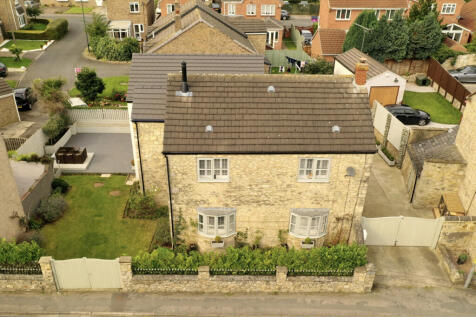 5 Bedroom Detached for Sale