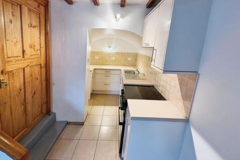 Lea Lane, Netherton, Huddersfield, West Yorkshire, HD4 photo 4