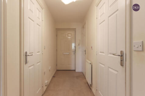 Observer Drive, Watford photo 2