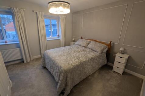 PXL_20251208_1431047