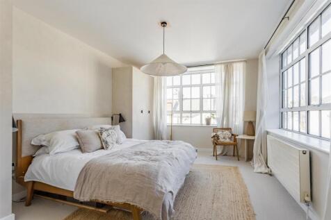 dubarry house-17.jpg