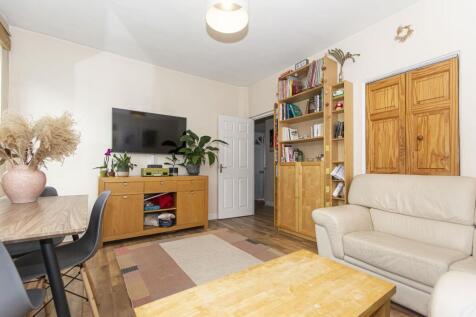 William Bonney Estate, Clapham SW4 photo 3