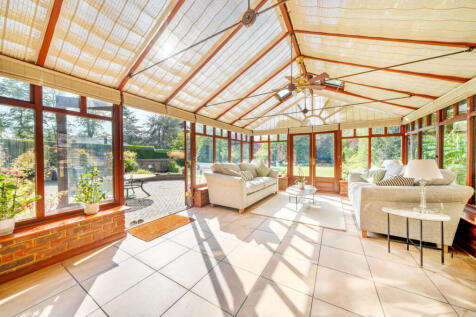 1360553-15-68dadb...