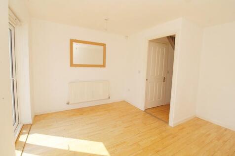 Stowe Drive, Rugby photo 4