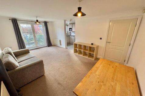 Bridgewater Street, Sale, M33 photo 3