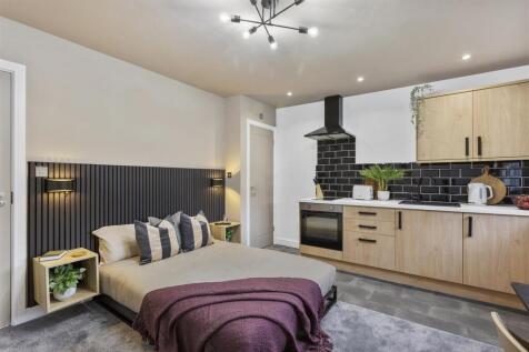 Studio flat on Melbourne Street, Derby, £700/mo