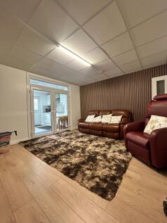Carlisle Terrace, Bradford, BD8 photo 5
