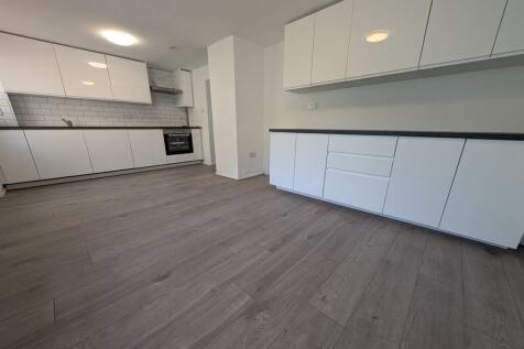 Dale Valley Road, Southampton, SO16 photo 2