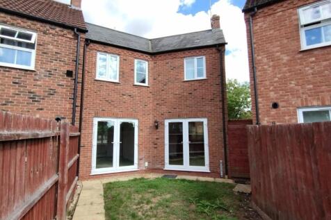 St. Thomas Road, Spalding photo 3
