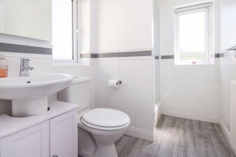 Bedroom One En-suite