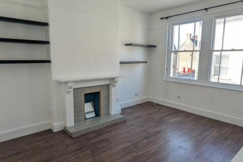 Sitting/Dining Room