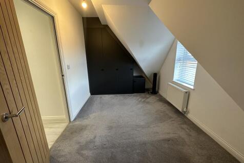 Flat   Goldington Avenue, Bedford, MK40 photo 5