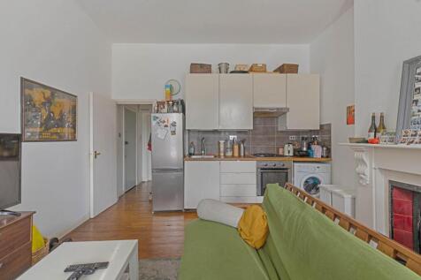 22c Longton Avenue - 7.jpg