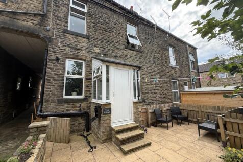 2-bed terraced on Tyne Street, Haworth, BD22, £795/mo