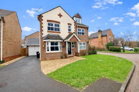 5-bed detached on Blencowe Drive, Chandlers Ford, Southampton, SO53, £2,750/mo