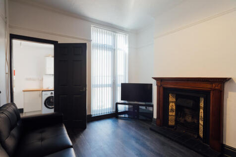 5-bed house on Herrick Road, Loughborough, £2,058/mo