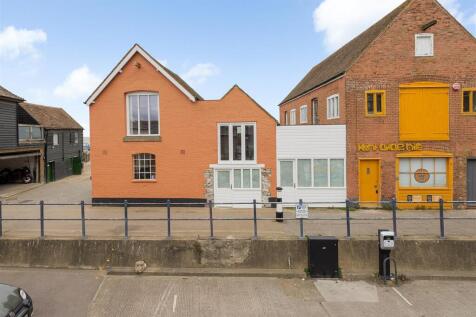 Sea Wall, Whitstable