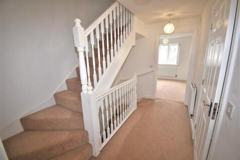 16 Oldfield Road photo 4