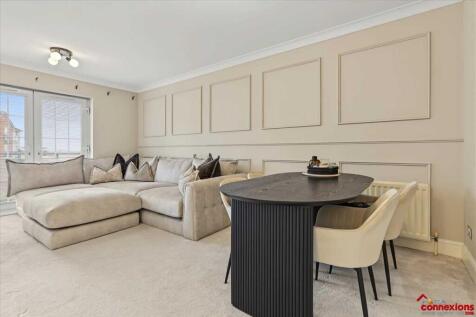 Lounge Dining (1)
