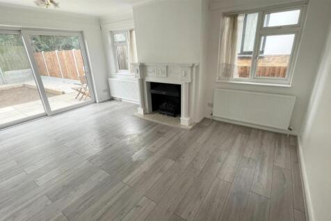 Ashcombe Close, Leigh-on-Sea photo 4