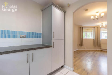HOLLYBANK ROAD, KINGS HEATH, BIRMINGHAM photo 5
