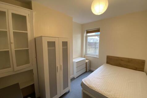 North Road, Cathays,  photo 3