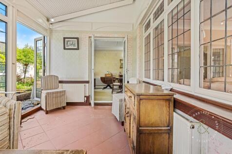 Rhiwbina Hill, Hern Crabtree (31).jpg