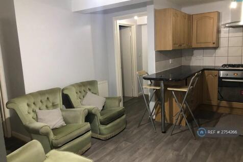 Open Plan Lounge Kitchen