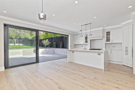 60BatchwoodDrive_April-19.jpg