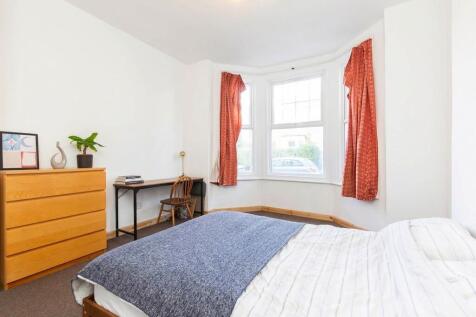 Rutland Park, London, NW2 photo 5